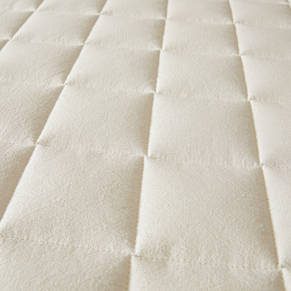 91家纺网 家纺一手货源 找家纺 鑫钰 2025年新款新疆棉花床垫家用软垫床褥 棉格-经典白