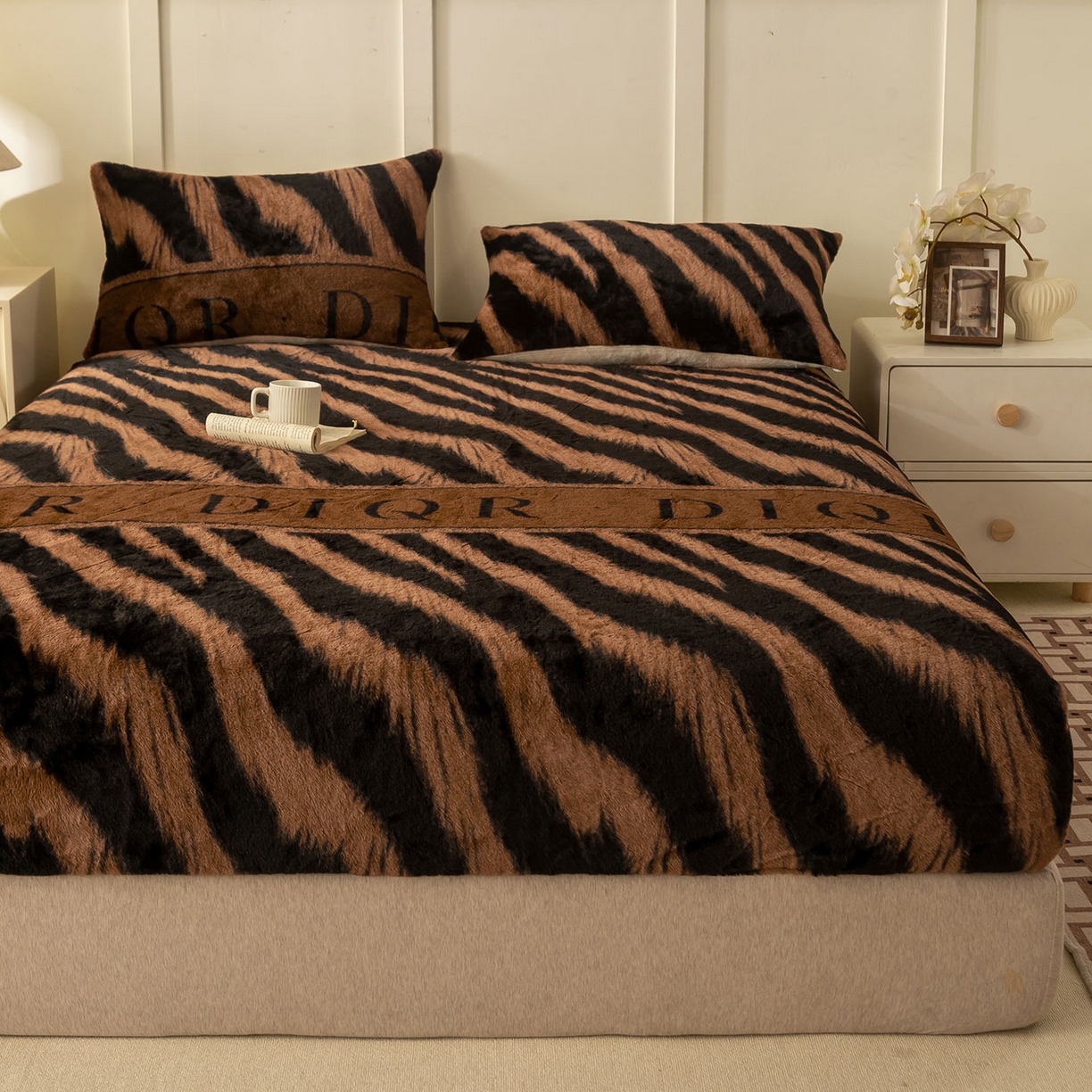 91家纺网 家纺一手货源 找家纺 （总）眠势力 2025新款兔毛绒床笠单件冬季加绒冬季保暖保护套全包防尘床垫罩-美拉德系列