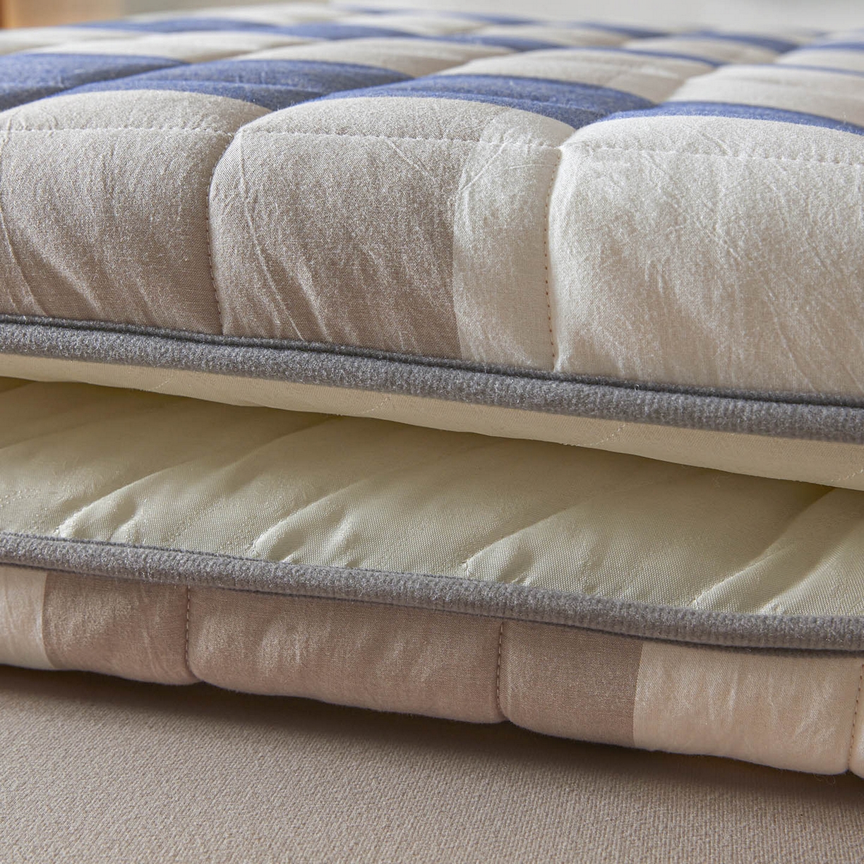 91家纺网 家纺一手货源 找家纺 鑫钰 2025年新款新疆棉花床垫家用软垫床褥 棉格-蓝大格