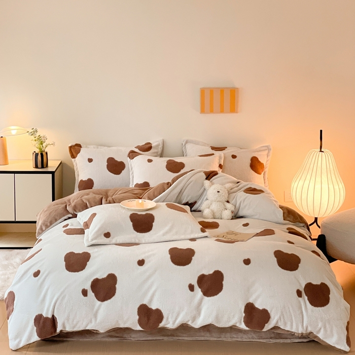 91家纺网 家纺一手货源 找家纺 （总）川悦生活 2025新款A类300克高克重提花牛奶绒四件套