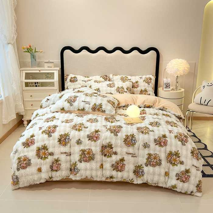 91家纺网 家纺一手货源 找家纺 摩妮卡 2025新款A类大泡泡印花兔毛牛奶绒四件套 轻纱漫舞