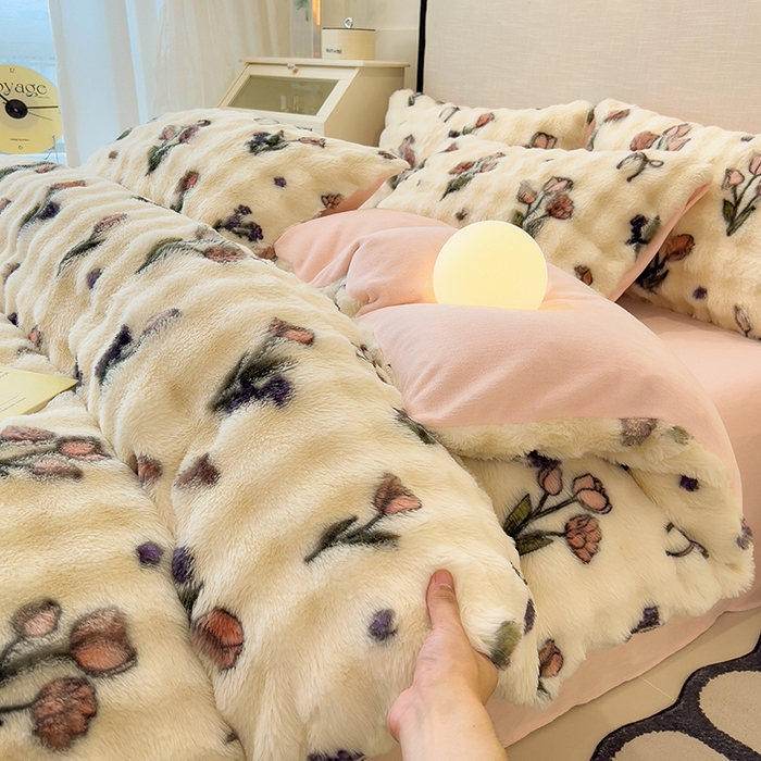 摩妮卡 2025新款A类大泡泡印花兔毛牛奶绒四件套 慕颜