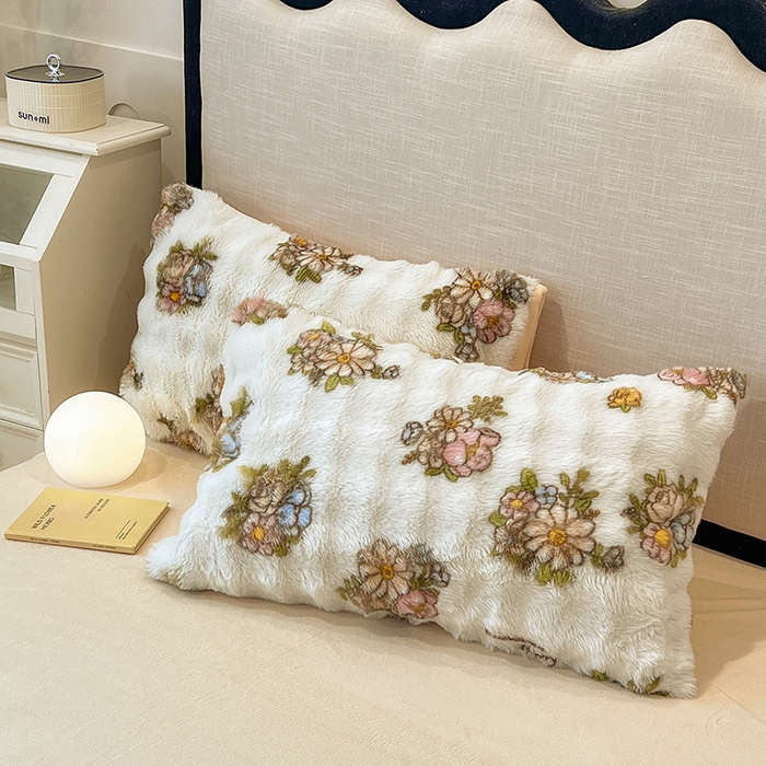 91家纺网 家纺一手货源 找家纺 摩妮卡 2025新款A类大泡泡印花兔毛牛奶绒四件套 轻纱漫舞