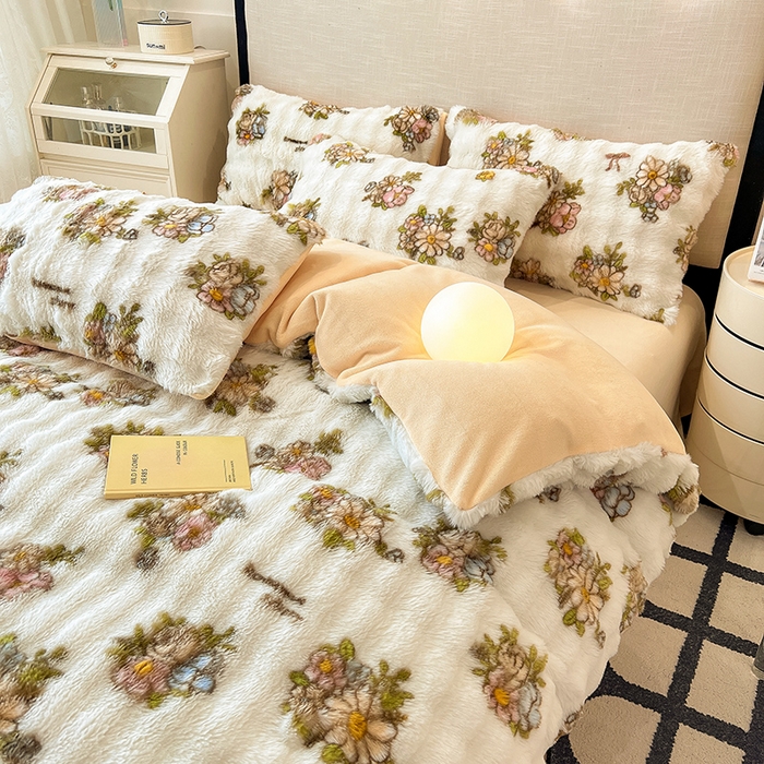 91家纺网 家纺一手货源 找家纺 摩妮卡 2025新款A类大泡泡印花兔毛牛奶绒四件套 轻纱漫舞