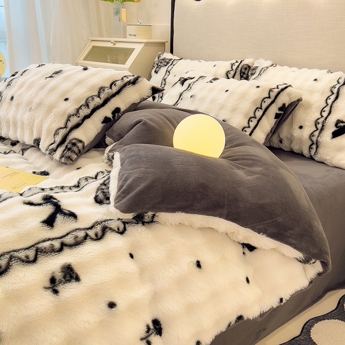 91家纺网 家纺一手货源 找家纺 摩妮卡 2025新款A类大泡泡印花兔毛牛奶绒四件套 馨莉