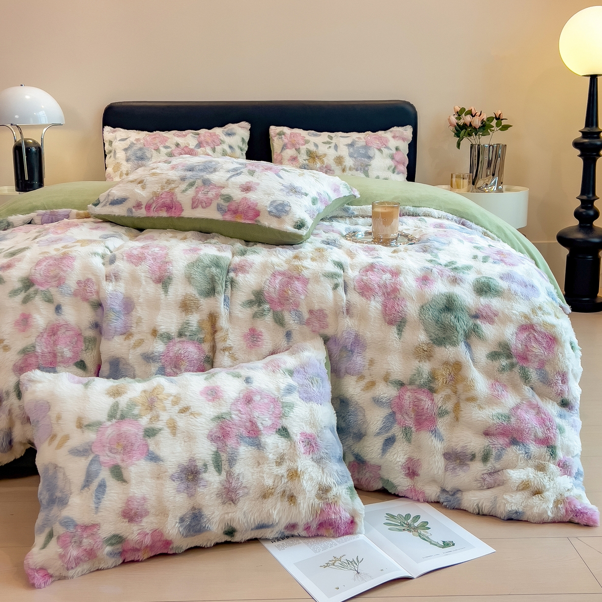 91家纺网 家纺一手货源 找家纺 摩妮卡 2025新款A类大泡泡印花兔毛牛奶绒四件套 卡丽花