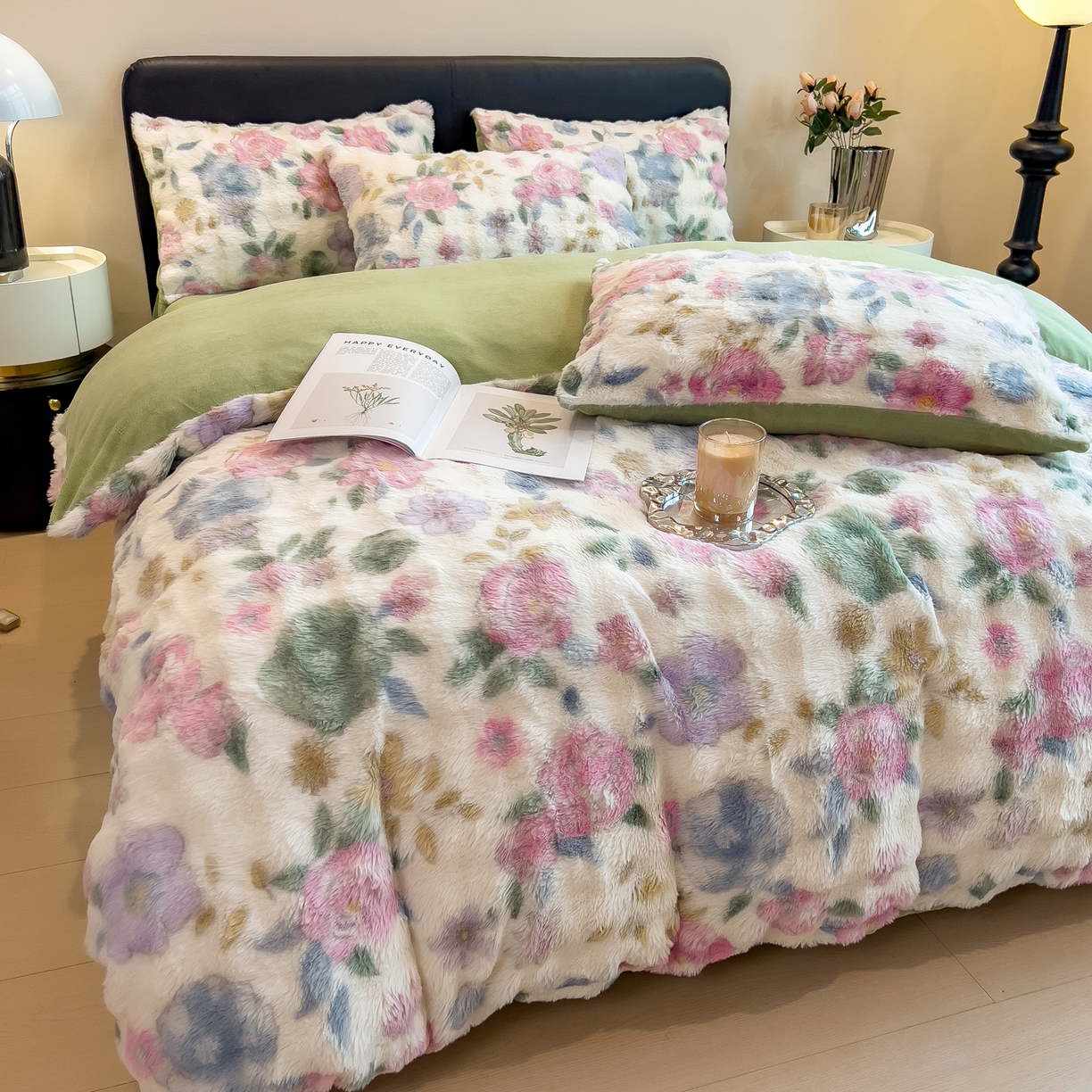 91家纺网 家纺一手货源 找家纺 摩妮卡 2025新款A类大泡泡印花兔毛牛奶绒四件套 卡丽花