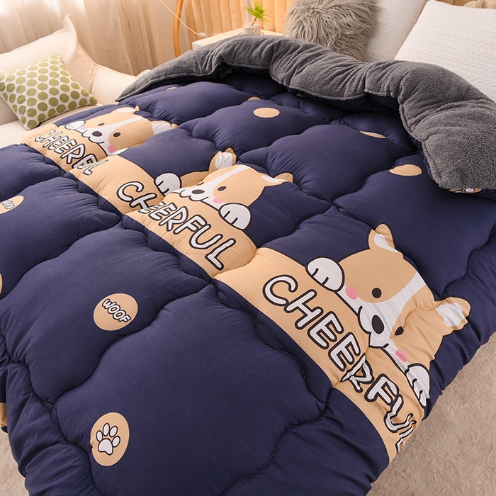 91家纺网 家纺一手货源 找家纺 2025新款保暖羊羔绒冬被 欢乐狗