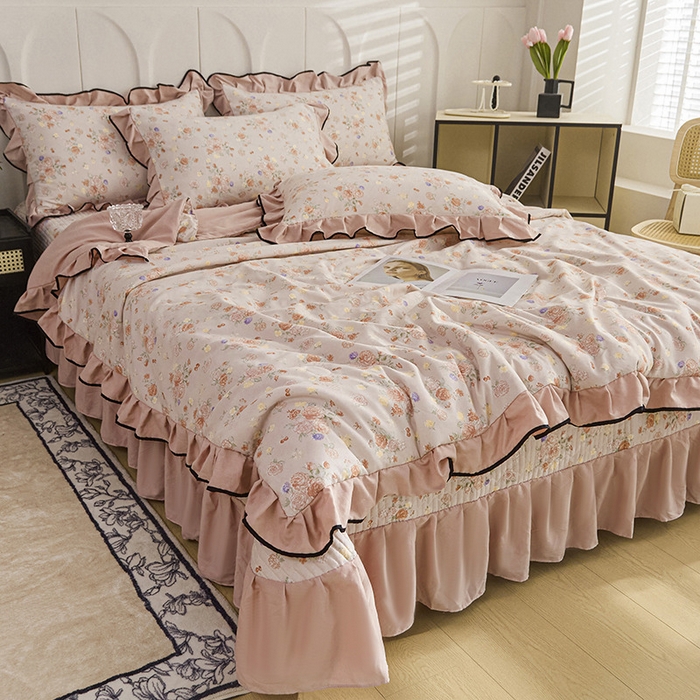 91家纺网 家纺一手货源 找家纺 梵克保罗 2025春夏新款有氧双层纱印花夹棉床盖四件套夏被四件套 莫奈花园