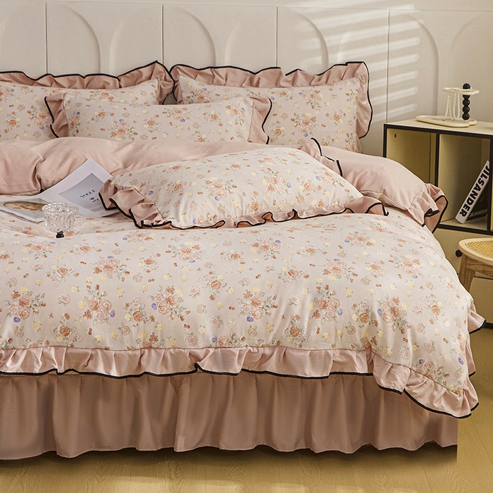 91家纺网 家纺一手货源 找家纺 梵克保罗 2025春夏新款有氧双层纱印花夹棉床盖四件套夏被四件套 莫奈花园