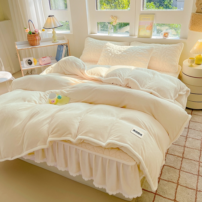 91家纺网 家纺一手货源 找家纺 （总）眠势力 2025新款牛奶绒毛球床笠款四件套