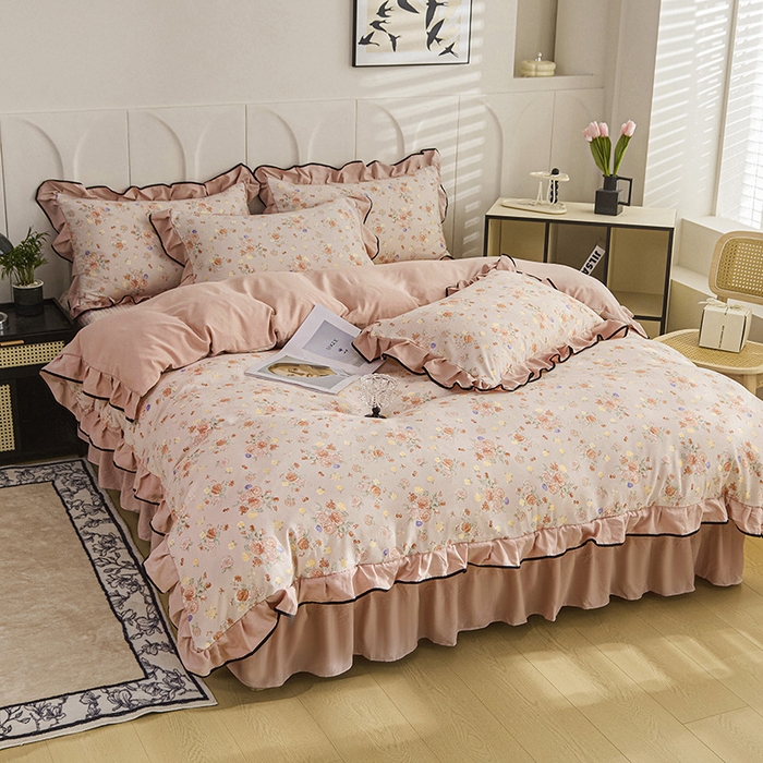 91家纺网 家纺一手货源 找家纺 梵克保罗 2025春夏新款有氧双层纱印花夹棉床盖四件套夏被四件套 莫奈花园