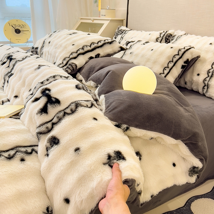 摩妮卡 2025新款A类大泡泡印花兔毛牛奶绒四件套 馨莉