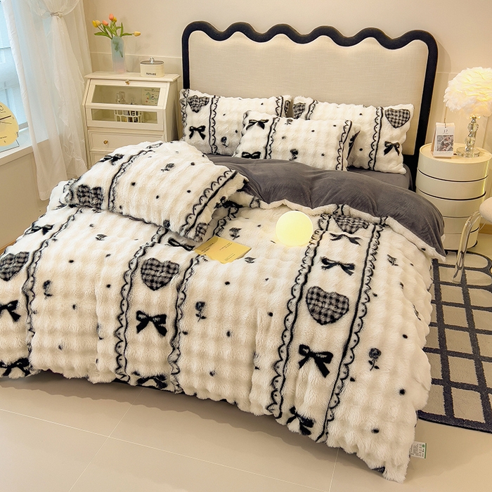 91家纺网 家纺一手货源 找家纺 摩妮卡 2025新款A类大泡泡印花兔毛牛奶绒四件套 馨莉