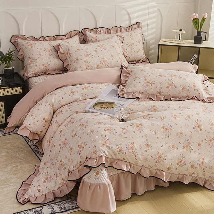 91家纺网 家纺一手货源 找家纺 梵克保罗 2025春夏新款有氧双层纱印花夹棉床盖四件套夏被四件套 莫奈花园