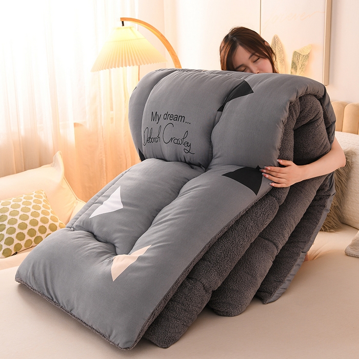 91家纺网 家纺一手货源 找家纺 2025新款保暖羊羔绒冬被 美梦