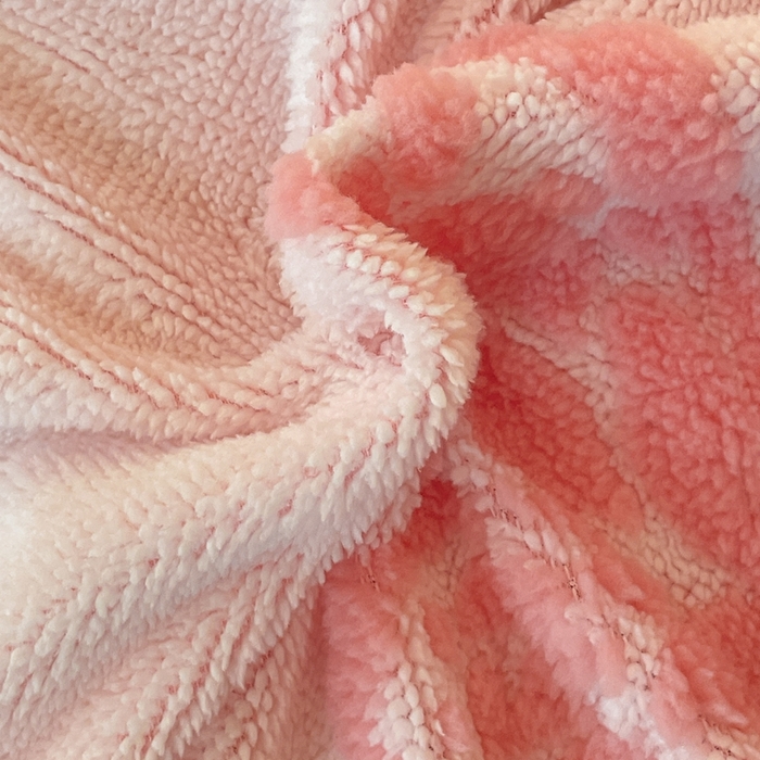 91家纺网 家纺一手货源 找家纺 川悦生活 2025新款A类300克高克重提花牛奶绒四件套 甜蜜福蝶