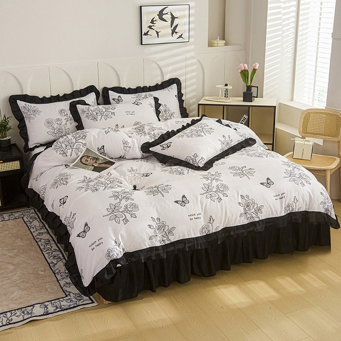 91家纺网 家纺一手货源 找家纺 梵克保罗 2025春夏新款有氧双层纱印花夹棉床盖四件套夏被四件套 墨蝶幻梦