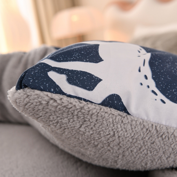 91家纺网 家纺一手货源 找家纺 2025新款保暖羊羔绒冬被 森林鹿