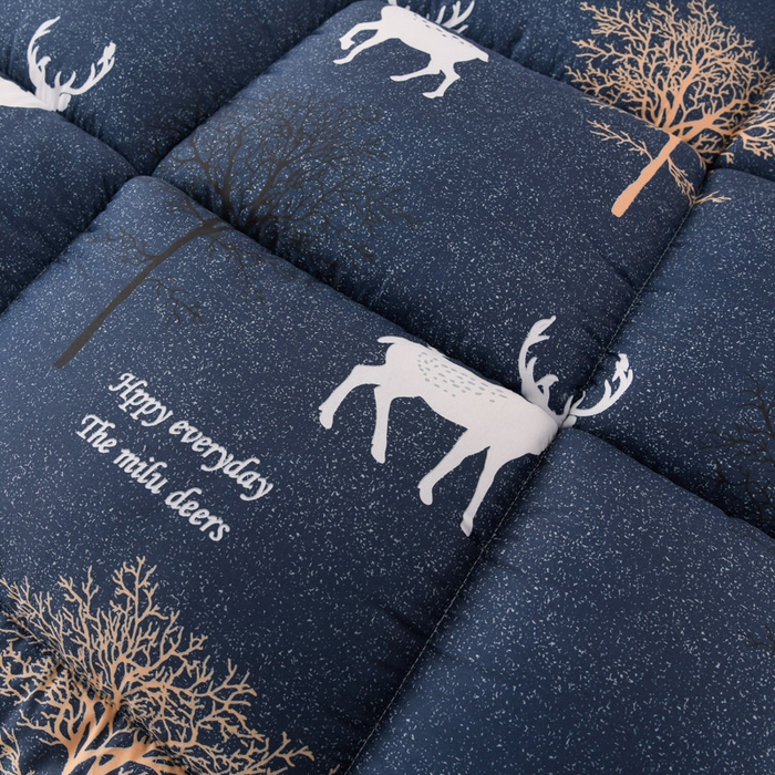 91家纺网 家纺一手货源 找家纺 2025新款保暖羊羔绒冬被 森林鹿