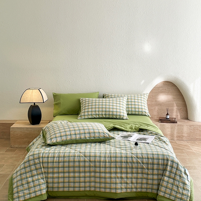 91家纺网 家纺一手货源 找家纺 梵克保罗 2025春夏新款10A抗菌无印风水洗棉夏被四件套 芒格绿