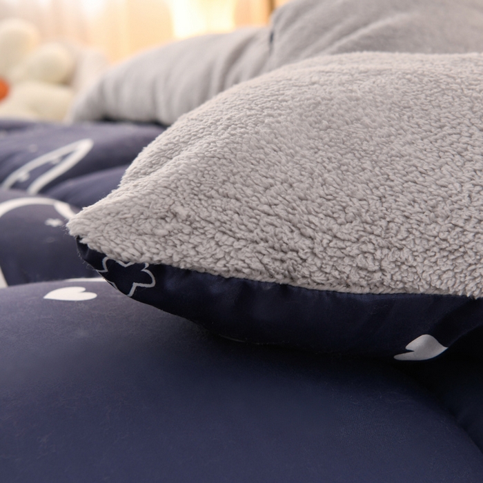 91家纺网 家纺一手货源 找家纺 2025新款保暖羊羔绒冬被 晚美