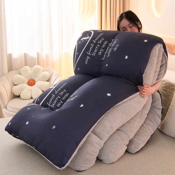 91家纺网 家纺一手货源 找家纺 2025新款保暖羊羔绒冬被 晚美