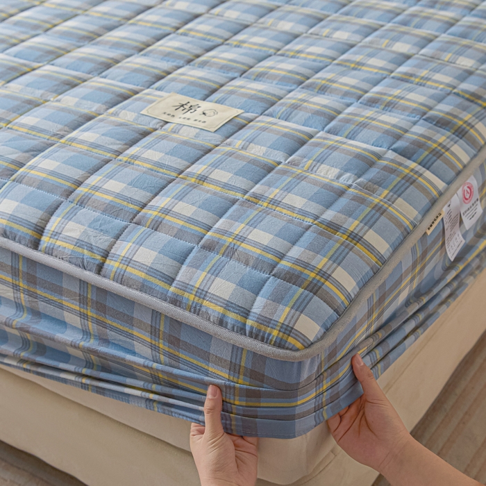 91家纺网 家纺一手货源 找家纺 鑫钰 2025秋冬新款新疆棉棉花床笠 棉格-简希蓝