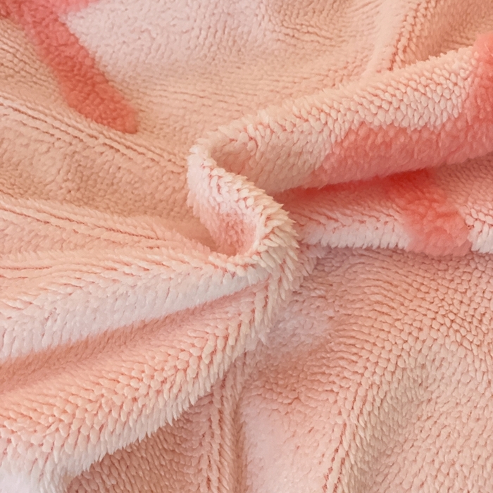 91家纺网 家纺一手货源 找家纺 川悦生活 2025新款A类300克高克重提花牛奶绒四件套 甜甜蝴蝶结