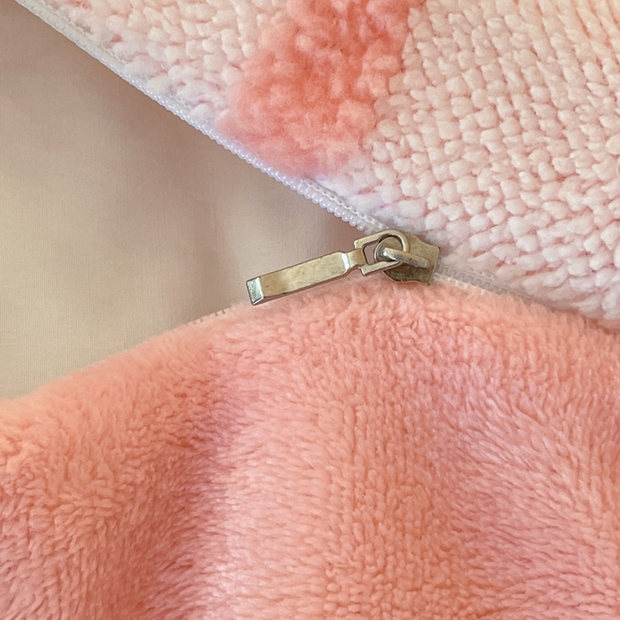 91家纺网 家纺一手货源 找家纺 川悦生活 2025新款A类300克高克重提花牛奶绒四件套 甜甜蝴蝶结