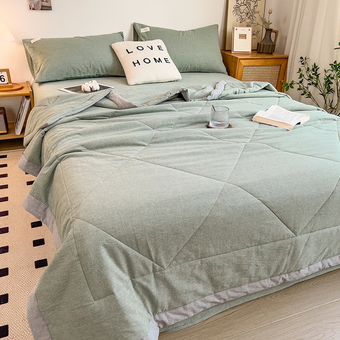 91家纺网 家纺一手货源 找家纺 梵克保罗 2025春夏新款10A抗菌无印风水洗棉夏被四件套 薄荷绿