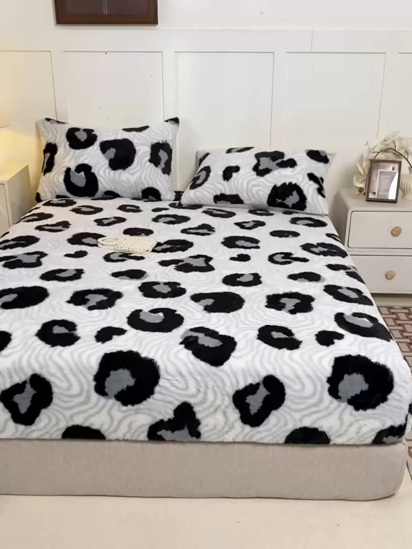 91家纺网 家纺一手货源 找家纺 眠势力 2025新款兔毛绒床笠单件冬季加绒冬季保暖保护套全包防尘床垫罩-美拉德系列 都市斑迹【兔毛绒床笠】