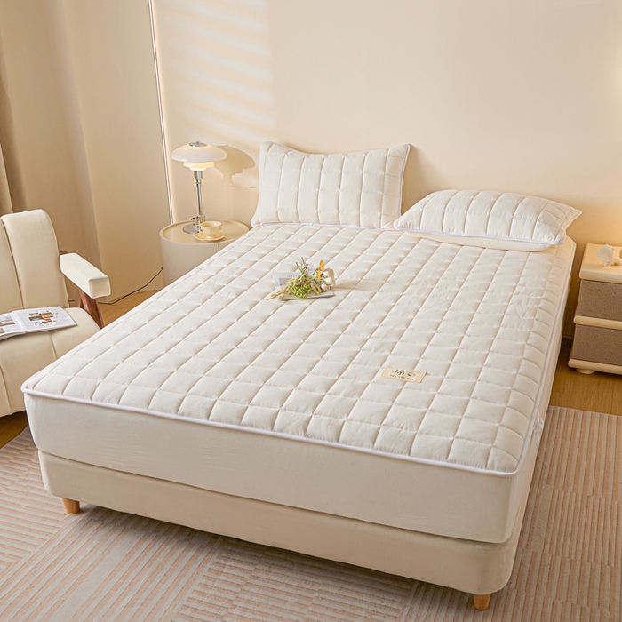 91家纺网 家纺一手货源 找家纺 鑫钰 2025秋冬新款新疆棉棉花床笠 棉格-经典白