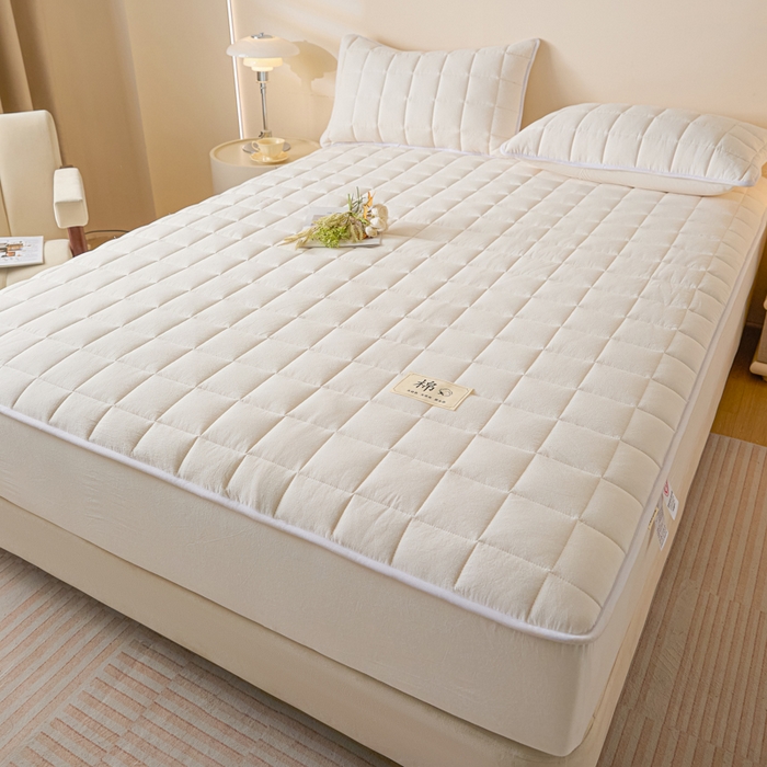 91家纺网 家纺一手货源 找家纺 鑫钰 2025秋冬新款新疆棉棉花床笠 棉格-经典白