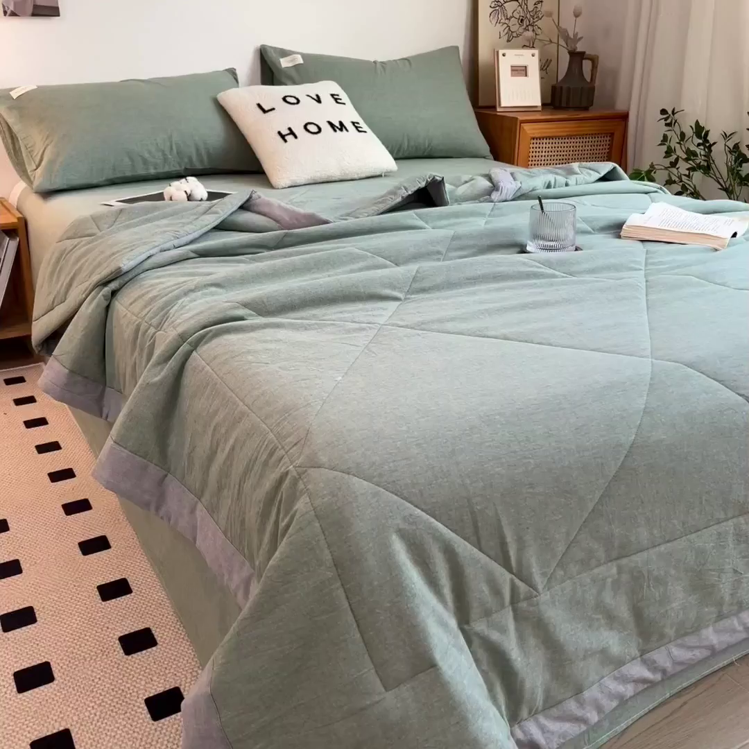 91家纺网 家纺一手货源 找家纺 梵克保罗 2025春夏新款10A抗菌无印风水洗棉夏被四件套 薄荷绿
