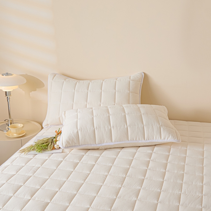 91家纺网 家纺一手货源 找家纺 鑫钰 2025秋冬新款新疆棉棉花床笠 棉格-经典白