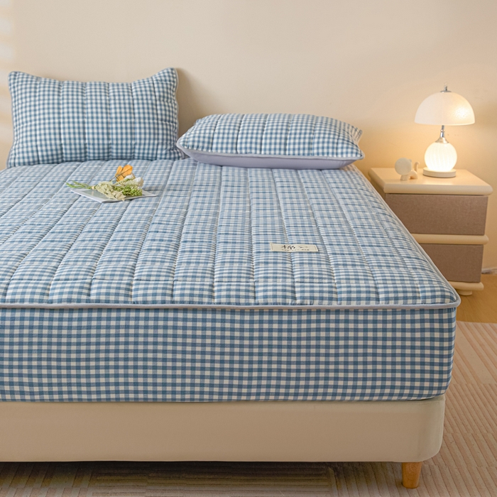 91家纺网 家纺一手货源 找家纺 鑫钰 2025秋冬新款新疆棉棉花床笠 棉格-蓝小格