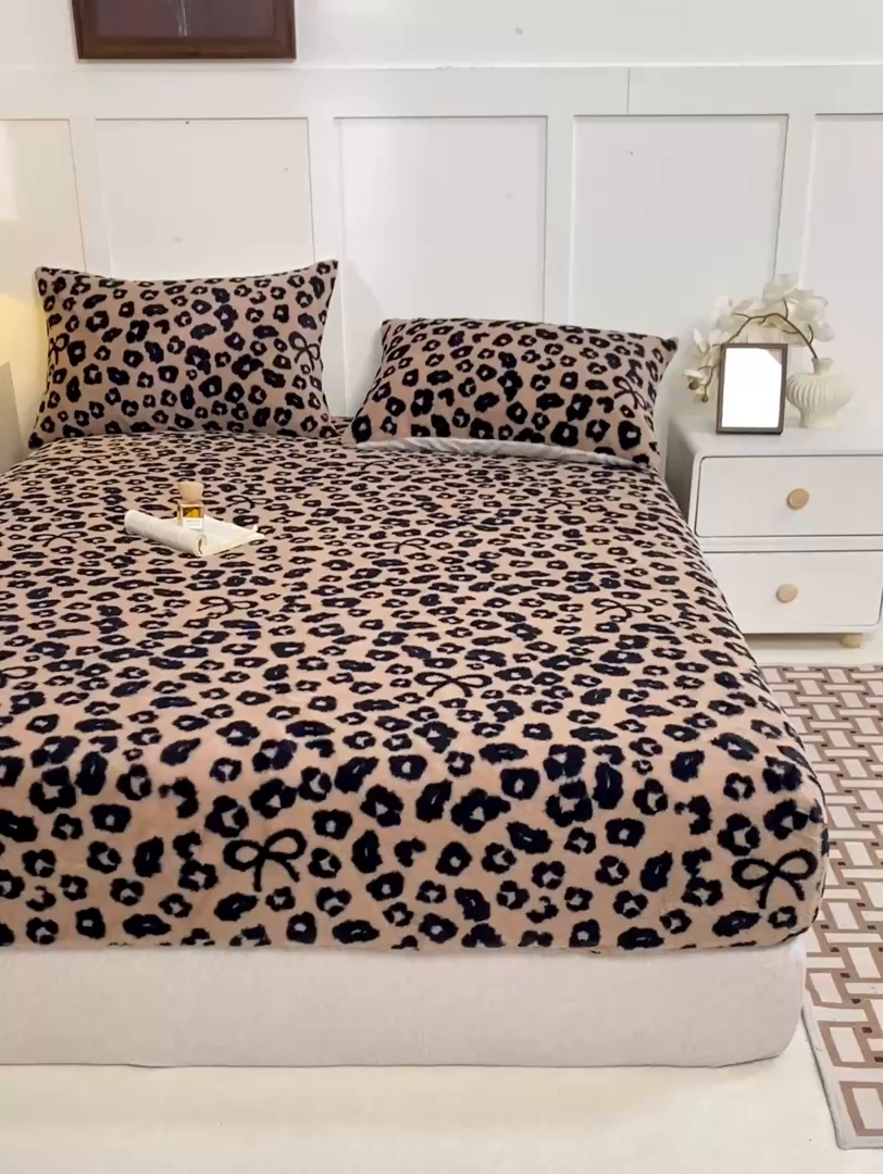 91家纺网 家纺一手货源 找家纺 眠势力 2025新款兔毛绒床笠单件冬季加绒冬季保暖保护套全包防尘床垫罩-美拉德系列 洛可可之吻【兔毛绒床笠】