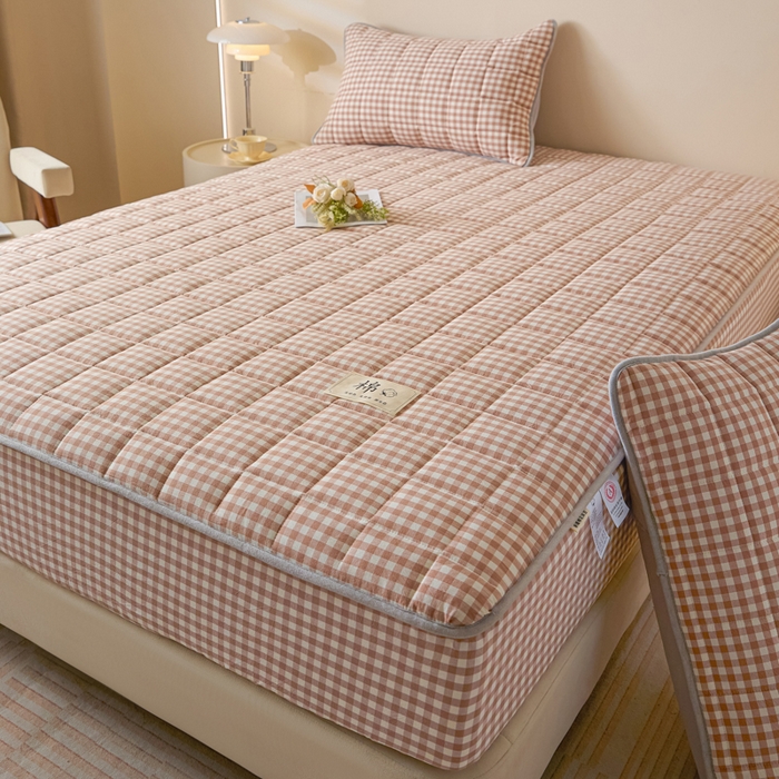 91家纺网 家纺一手货源 找家纺 鑫钰 2025秋冬新款新疆棉棉花床笠 棉格-驼小格