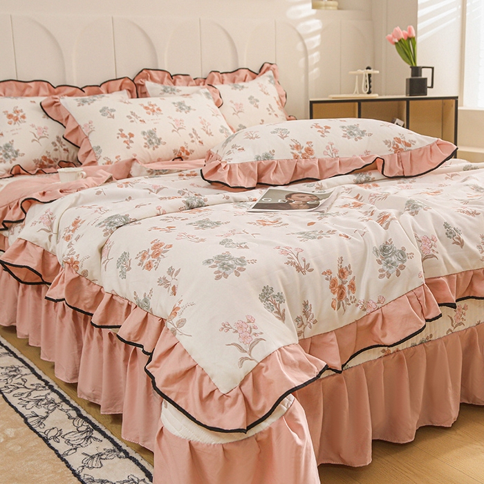 91家纺网 家纺一手货源 找家纺 梵克保罗 2025春夏新款有氧双层纱印花夹棉床盖四件套夏被四件套 浅夏微风