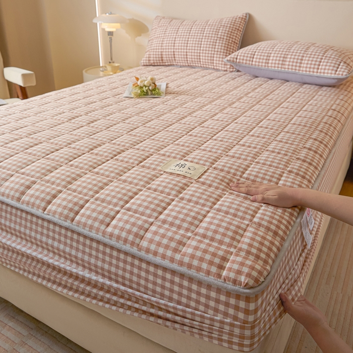 91家纺网 家纺一手货源 找家纺 鑫钰 2025秋冬新款新疆棉棉花床笠 棉格-驼小格