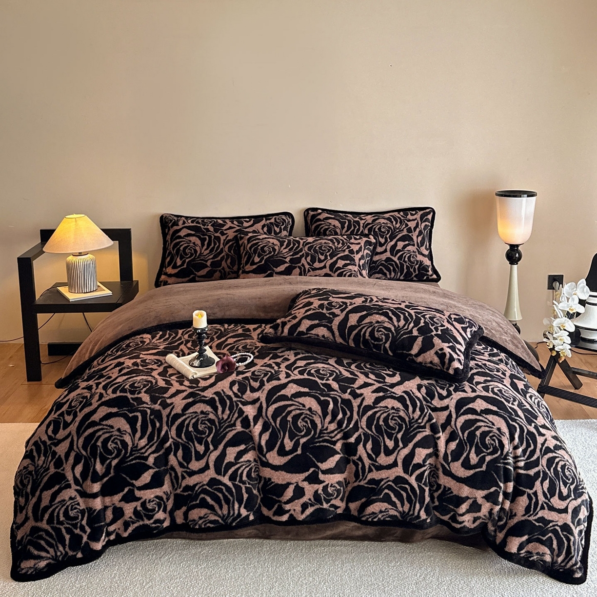 91家纺网 家纺一手货源 找家纺 （总）铠畅  2025新款加厚8斤包边款美拉德仿兔毛皮草牛奶绒四件套