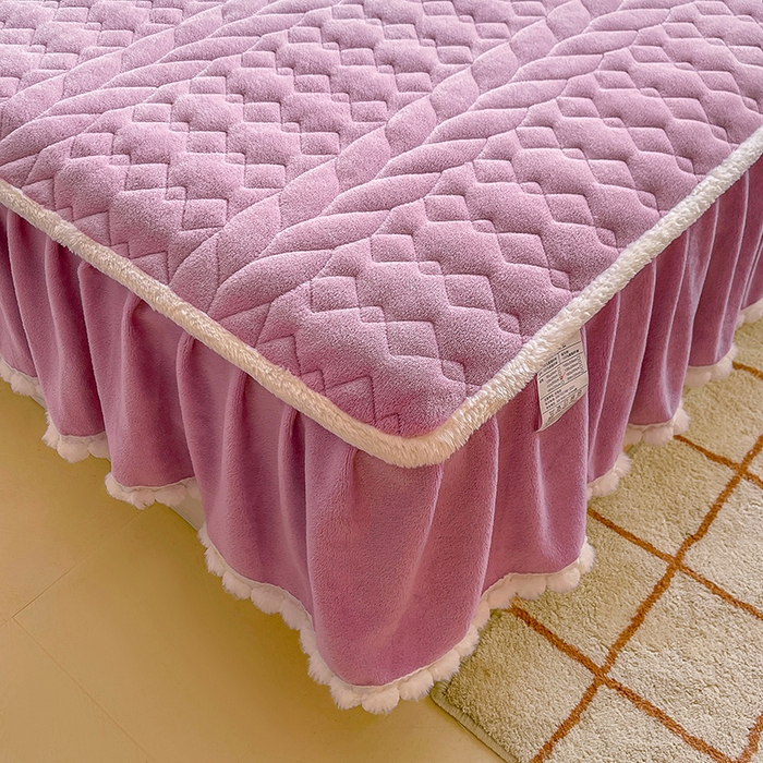 91家纺网 家纺一手货源 找家纺 眠势力 2025新款牛奶绒毛球床笠款四件套 丁香紫-毛球款