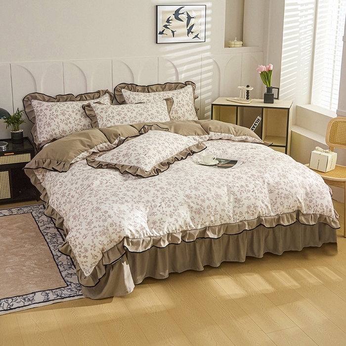 91家纺网 家纺一手货源 找家纺 梵克保罗 2025春夏新款有氧双层纱印花夹棉床盖四件套夏被四件套 香槟玫瑰