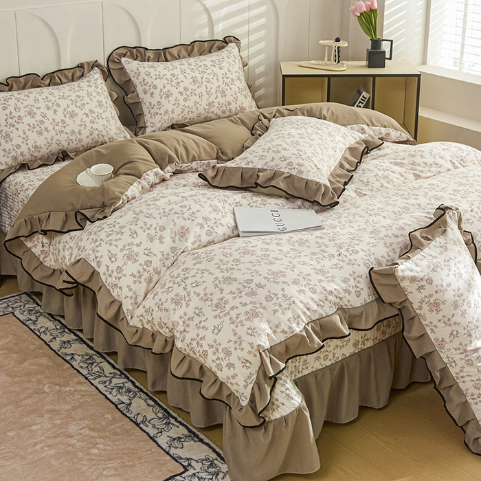 91家纺网 家纺一手货源 找家纺 梵克保罗 2025春夏新款有氧双层纱印花夹棉床盖四件套夏被四件套 香槟玫瑰