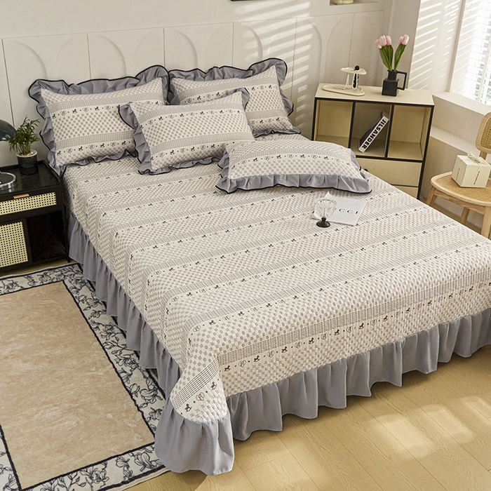 91家纺网 家纺一手货源 找家纺 梵克保罗 2025春夏新款有氧双层纱印花夹棉床盖四件套夏被四件套 小马宝丽