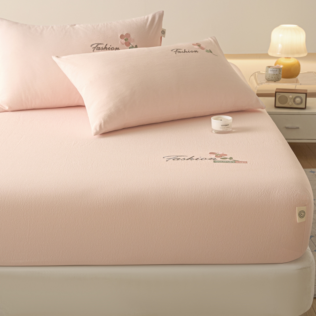 91家纺网 家纺一手货源 找家纺 （总）鑫钰 2025新款A类云麻绣花抗菌透气床笠-芙洛拉