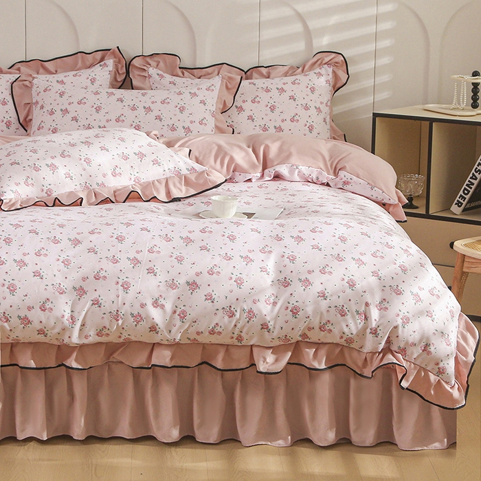 91家纺网 家纺一手货源 找家纺 梵克保罗 2025春夏新款有氧双层纱印花夹棉床盖四件套夏被四件套 幸福里