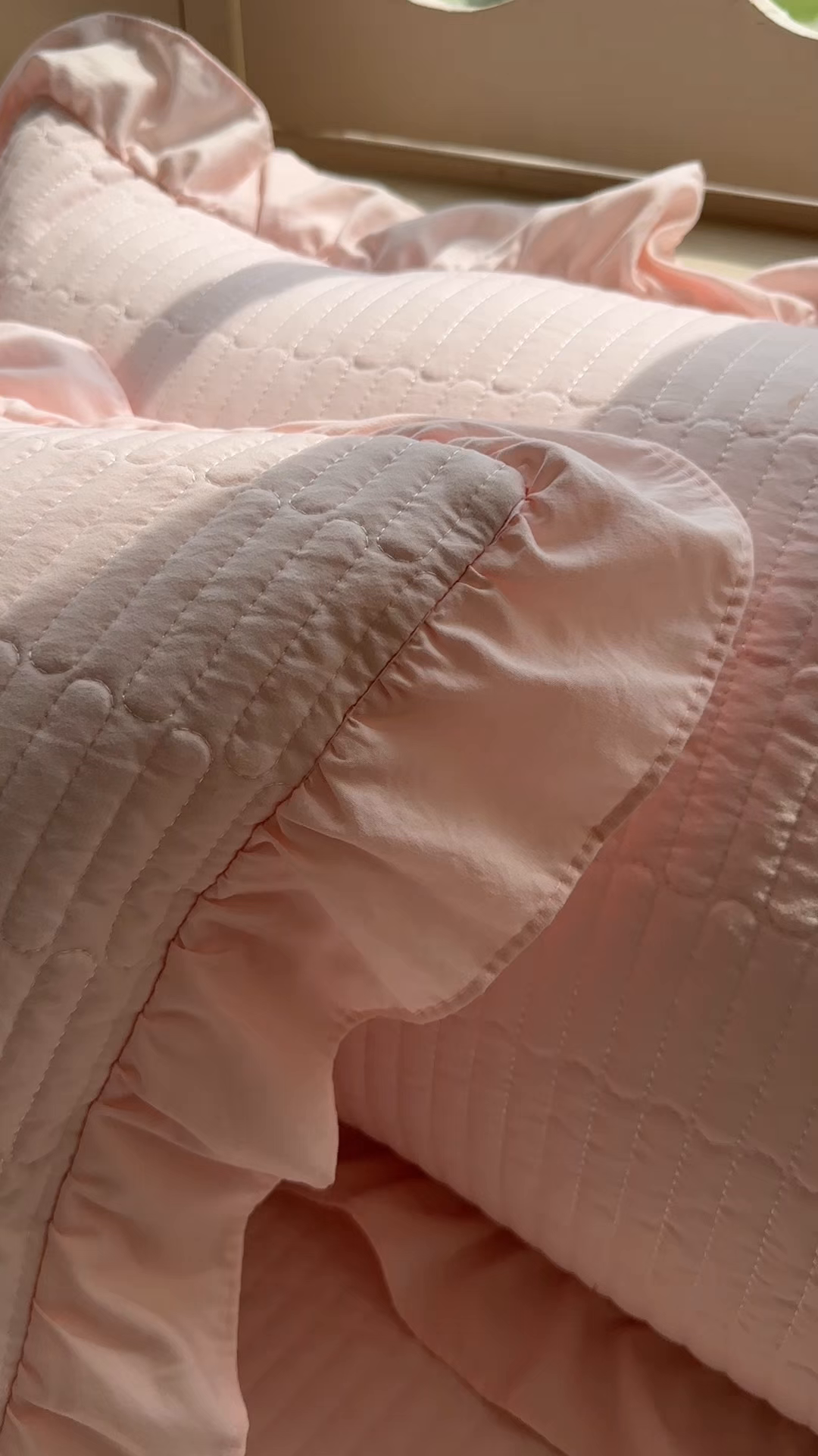 91家纺网 家纺一手货源 找家纺 （总）老K (原美阁）2025新款高端精品刺绣水洗棉床盖三件套郁金香系