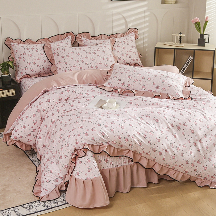 91家纺网 家纺一手货源 找家纺 梵克保罗 2025春夏新款有氧双层纱印花夹棉床盖四件套夏被四件套 幸福里